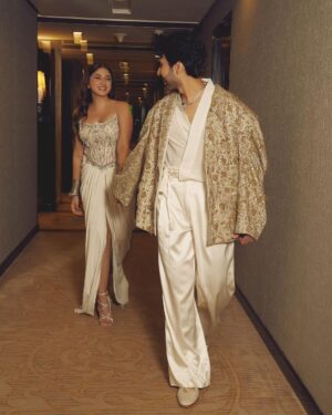 Armaan Malik Instagram - Last night for @gqindia’s best dressed ⚡️ 

styled by @mohitrai with @tarangagarwalofficial and @shubhi.kumar
assisted by @muskanduaaa
shot by @mrinmaiparab

On Aashna:
wearing @shantanunikhil
heels by @publicdesire
jewellery @amrapalijewels 
hair @nidhiiigada
makeup @smitartist

On Armaan: 
wearing @anamikakhannaindia 
shoes by @shutiqofficial 
jewellery @amrapalijewels 
hair @who.s.h.u.b.h.a.m 
mua @babachaursiya