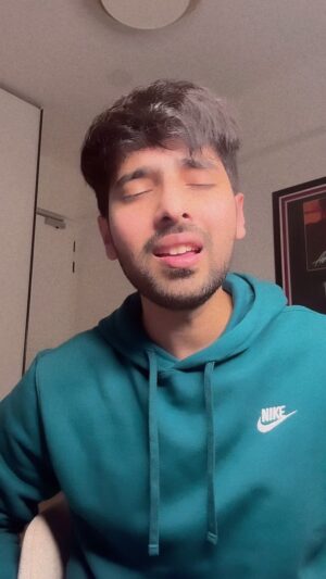 Armaan Malik Instagram - 8 years of ‘Main Rahoon Ya Na Rahoon’…

Thank you @amaal_mallik @therashmivirag for this gem 🩵