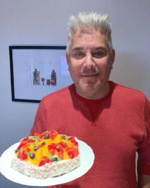Arnaldo André Instagram - Colorido y sabor, en esta deliciosa tarta frutal, gracias a @lledesmapatisserie . Pedidos: 3517655593