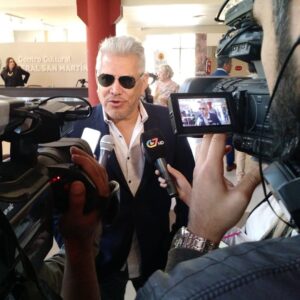 Arnaldo André Instagram - Exitosa presentación en el Festival de Termas de Río Hondo, de la primera película dirigida por Arnaldo Andre, @lecturasegunjustino
Aclamada por el público presente y delegación artística que asistió al festival! Gracias @pacopereznazar ChR PR