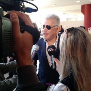 Arnaldo André Instagram - Exitosa presentación en el Festival de Termas de Río Hondo, de la primera película dirigida por Arnaldo Andre, @lecturasegunjustino
Aclamada por el público presente y delegación artística que asistió al festival! Gracias @pacopereznazar ChR PR