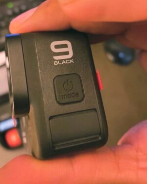 Arsha Aghdasi Instagram - Thaaaanks @gopro 
Am so happy i have Sponsor like you 😁🔥.
#gopro #goprohero9 #be_your_hero