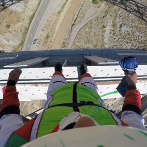 Arsha Aghdasi Instagram - ‏first time in iran
This is my first #tweener .... 
 here in my lovely country.... 🇮🇷 
I was super excited cuz the bridge was 105m and hard decision for me to do this.
Thats why i love BASE jumping cuz you are the only person who knows your mental situation.
I did 3 more after this. But always your first try is unforgettable. 
Thx @lemmingsbase for mentoring me🙏🏽💚
Music: @se_noghte_band 
——-
خوب دلیل خوشحالیم این بود که این اولین بارم بود داشتم این حرکتو میزدم.
اونا که اهل پرش هستن میدونن که چتر برای باز شدن با یه چتر کوچولو که با یه بند به چتر اصلی متصل باز میشه...
و من حین #گینر زدن اینو از بین پام پرتاب میکنم ارتفاع ۱۰۵ متر بود یعنی شاید میشه گفت زمان کافی برای چیز دیگه ای نیست.
برای همین اسم این حرکت #توینر هست یعنی از بین.
خوب خدا رو شکر بعدش ۳ تا دیگه هم زدم.
و تونستیم ما هم تو ایران زده باشیم.
و اولین نفری باشم که زدم و موفق شدم سوار تکنیک بشم و الان میشه به بقیه #بیس_جامپر های خوب ایران هم نکته هاشو گفت.
چیزی که من تو این ورزش دوست دارم توش رقابت نداره و پرنده ها با هم رفاقت دارن.
اگه چیزی غیر از این اصول رو پیش بگیرن تنها میشن.
و انسان یک موجود اجتماعیست. 🙂
#ارشااقدسی #بدلکار #basejump #iranianstunt #iranianbasejumper #persianstunt #arsha13 #arshaaghdasi #بیس_جامپ