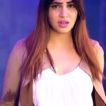 Arshi Khan Instagram - 😂😂😂😂😂 situation @eshanmasihchrist #arshi #arshikhan #réel #reelsinstagram #reelsvideo #reelitfeelit