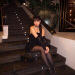 Artemis Instagram - mwah 💋