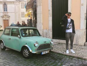 Asa Butterfield Instagram - Lisboooaaaa!