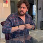 Ashish Chanchlani Instagram - Ye totapuri aam kabhi kuch samajta nahi? Lekin aap logo ko maalum na Reality Entertainment bole toh Playground S2! 🔥 Toh abhi jaa kar dekho, #Playground 02, streaming everyday on Amazon miniTV, jo hai aapke Amazon shopping app par, wo bhi bilkul free!