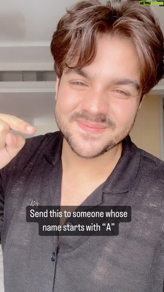Ashish Chanchlani Instagram - Something wholesome and cute for all the people who have beautiful names starting from A