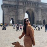 Ashley Graham Instagram - Let me tell you… 2 days in India is not enough — I can’t wait to come back 🤍 Mumbai, India