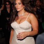 Ashley Graham Instagram - dripping in @messika #messika #messikaPFW
