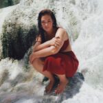 Ashley Graham Instagram - A SEPTEMBER VOGUE COVER!! Celebrating this season's fashion in the most MAJOR way possible 🫶🏻 WOW, wow, wow — I can’t believe that I had the opportunity to swim in hot springs while wearing couture; my skin and hair have never felt better! Thank you, @felicityingram and team, for this incredible experience. These images are insane!! This shoot fused both sides of my life: the granola and the glam. Although, I’m not sure if I recommend sliding down a mountain in couture… I am so grateful to have shared my story. Read the full article on www.vogue.de My September issue of @voguegermany is now available on newsstands. Photographer: @felicityingram Casting Director: @mrsvoguester Stylist: @denagia Hair: @marcobracahair Makeup: @martina__dandrea @imgmodels @_kerstinweng @juancp @dimitridippolito @luisa_terruzzi @notstrongonlyaggressive @mariahunstig Castiglione d'Orcia