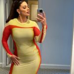 Ashley Graham Instagram - chin up buttercup