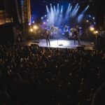 Ashley McBryde Instagram – NYC are you KIDDING ME? What a great show and a great crowd. We Love our NY Trybe!! 😈

📸: @katiekauss