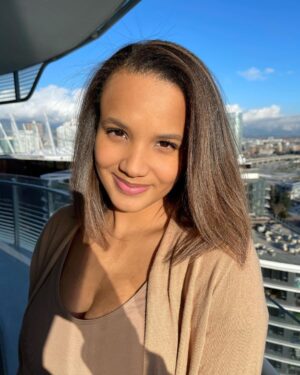 Ashley Nicole Williams Instagram - happy bean