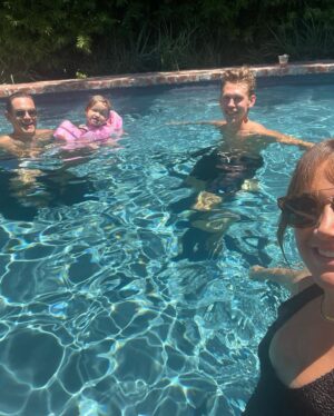 Ashley Tisdale Instagram - Happy birthday buddy @austinbutler!!! I love you so much and so excited to celebrate with you. You are always inspiring me and I’m so grateful that I still have you in my life. My twin forever and always ❤️ thank you for being the best uncle to Juju! Have the best day!!