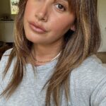 Ashley Tisdale Instagram - My everyday neutral makeup routine. Has anyone else been loving warm tones lately? 🤎