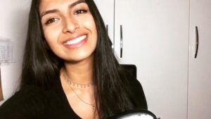 Ashnaa Sasikaran Instagram - Ey Sandakaara - by @dhee___ , from the movie Irudhi Suttru. I love this song, hope you guys enjoy!!🤗💕 @musicsanthosh  #tamilcover #tamilcinema #irudhisuttru #dhee #santhoshnarayanan #eysandakaara