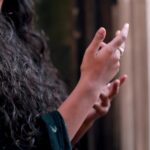 Ashnaa Sasikaran Instagram - IDHAYAM KARAIKIRATHE - by @musicthaman & Sri Vardhini 📹: @sgousigan 🎵: @mj.melodies Mixing & Mastering : @mj.melodies We hope you enjoy our rendition of this song, we wanted to go for a natural, enchanted feel to it (get soaked in the rain definitely helped with that😅) :) Let us know what you think of it, and Episode 2 of the Unplugged Series is coming very soon🥰. Thank you @sgousigan & @mj.melodies for bringing this to life :)