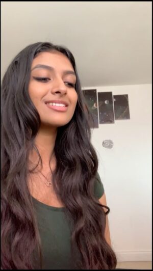 Ashnaa Sasikaran Instagram - Karuvakaatu Karuvaaya - by @immancomposer @vandanasrinivasan @jithinrajofficial - let me know what you think! 💛#dimman #tamil #tamilcover #tamilsong #tamilartist #tamilcinema #fyp #foryou #musician #singer