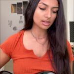 Ashnaa Sasikaran Instagram - Paakatha - full cover on my Spotify profile “Ashnaa”, and all other streaming platforms! Thank you so much for all the love on this one, and please check out the full cover if you haven’t already :) Keep streaming and supporting, lots of love 💗 xx #paakatha #devisriprasad #ashnaa #ashnaasasikaran #spotify #streaming #tamilcover #fullcoveragefoundation #tamil #tamilsong #tamilcinema #applemusic #tamilmusic #singer #tamilsinger