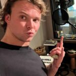 Ashton Irwin Instagram - Hello from the studio!!! …...My days are filled with a lot of change, a lot of travel, a lot of making new music and getting on track for a year or self betterment and creativity ❤️ I spent the back end of last year with my family and I couldn’t be more grateful for those times with them after a few years in a row of touring. 🍻❤️