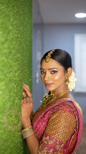 Ashvini Instagram - Namma Muddu Lakshmi ❤️

This Beautiful Look Created To Our @thisis_ashvini  In Our Ongoing Pro Batch 

Join Our UPC Batch 
6️⃣3️⃣6️⃣2️⃣1️⃣9️⃣3️⃣7️⃣0️⃣2️⃣

Mua @glamupbyanvita 
Hairdo @hairartistry_by_gagana 
Muse @thisis_ashvini 
Photography @arunkummar_portraits 
Outfit @classy_renthouse 
Jewellery @rentaljwelleryinbanglore 

#makeupartist #makeupartistbangalore #mua #muharthamlook #muharthamlook❤️❤️ #studentsdemo #makeupacademy #makeupstudio #instagood #instatrend #instadaily #memes