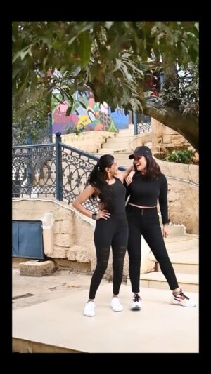 Ashvini Instagram - Going all #Naatu from mod with this #MudduLakshmi 💃
. 
.
.
#VJHemalatha #HforHema #naatunaatu #rrr #rrrmovie #jrntr #reelvideos #trendingreels #reelsinstagram #reelitfeelit #reelsviral #reellife #explore #instareels #bollywood #reelsindia #sandalwood #reelkarofeelkaro #trending
