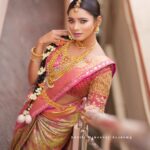 Ashvini Instagram - She shines brighter than any diamond, Look Created In Our Ongoing Pro Batch 🔥❤️ Join Our Upcoming Batch To Learn These Skills 6️⃣3️⃣6️⃣2️⃣1️⃣9️⃣3️⃣7️⃣0️⃣2️⃣ Mentor @glamupbyanvita Hairdo @hairartistry_by_gagana Inframe @thisis_ashvini Photography @arunkummar_portraits Outfit @classy_renthouse Jewellery @rentaljwelleryinbanglore #makeupartist #makeupeducation #makeupeducator #makeuptutorial #makeupdemo #makeuptutorial #instagood #insta #viralposts Rajajinagar