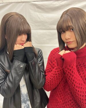 Atomu Mizuishi Instagram - #トレインライドシアター
『#このレールはドラマチック 』

初日、ご乗車ありがとうございました！

本物の電車内でお芝居、
僕らも新鮮な体験なので楽しませていただいてます。
他号車もラストにランウェイ? するんですが、皆さまホクホクしたお顔を見れて嬉しくなりました🫶

一号車、もう一人のアカリちゃん和玖くんと。
内部の男子も女子もメロメロです。

次は23日、
また電車の中で会おーねっ