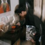 Atta Halilintar Instagram - "Bismillah sehat kembali. kembali kerja Bismillah" 🪫💉🦠 💨➡️ 🎥💻🕋🔋🤍