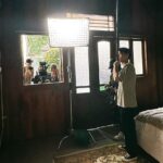 Atta Halilintar Instagram - "Bismillah sehat kembali. kembali kerja Bismillah" 🪫💉🦠 💨➡️ 🎥💻🕋🔋🤍