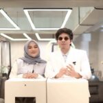 Atta Halilintar Instagram - Ayoooo semuaaa 14 Februari datang ke TPS 🇮🇩 Datang ke TPS, nyoblos, tunjukkan jari yang bertinta !!! Jangan bilang diri kalian keren, kalau tidak tunjukkan jari bertinta bukti dari TPS 🙏🇮🇩