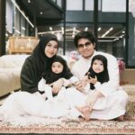 Atta Halilintar Instagram - Malam jumat menyambut isra miraj 🖤 menuju bulan sucii