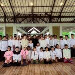 Atta Halilintar Instagram - 🥹Pesantren @ahhabinaumma + Masjid. Semua pembangunan & perbaikan hampir rampung 85 % 🖤 AULA, Tempat belajar, Masjid, Toilet, Tempat Mandi, Kelas2 tambahan dll. Tinggal pengeboran air dan toilet masjid. Semoga jadi tempat untuk anak2 santrii semangat belajarnya ya.. Besar harapan jadi bermanfaat buat agama, bangsa, negara 🇲🇨🖤 Tepat di hari Maulid nabi saw