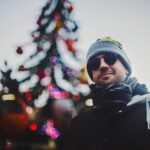 AuronPlay Instagram - disfrutando de las navidades aunque luis fonsi haya sacado nueva canción eres un pesao joder 📸 -> @polispol