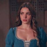 Aurora Ruffino Instagram - Sabato scorso ho avuto il piacere di partecipare al @festival_ilmagnifico in cui mi è stato fatto il dono di ricevere un premio per il ruolo di Bianca de’ Medici. È stato un personaggio che ho amato moltissimo e un’esperienza, quella del set de “I Medici”, che mi ha regalato amici e cambiato nel profondo. Grazie @leonardo.margarito per questa bellissima iniziativa volta alla celebrazione dell’arte, della cultura e della storia di Firenze e dell’Italia. ♥️ @luxvide @_rai_fiction_ #love #fiction #italy