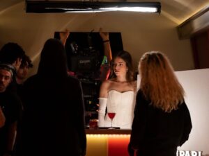 Aurora Ruffino Instagram - Qualche scatto dal set della mini serie “Red Rail” prodotta da @campari.it e realizzata in collaborazione con il @csc_scuolanazionaledicinema  Il primo episodio si può trovare cliccando il link in bio sul profilo di Campari! 

Regia: @il____marino 
Con: @giacomogiorgioreal @davidelenoci @claudiadonin @adrianomoretti99 @claratramontano_ ♥️