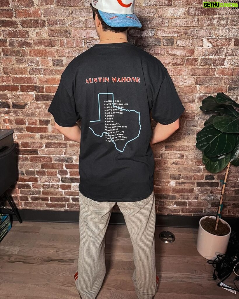 Austin Mahone Instagram - NEW! “A Lone Star Story” t-shirt on my web store! 🔥 GET YOURS now with the link in my bio.