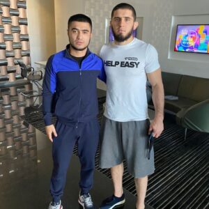 Avliyohon Hamidov Instagram - @islam_makhachev 🤝