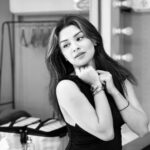 Avneet Kaur Instagram - 🎥❤️