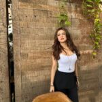 Avneet Kaur Instagram - Moments after having a full plate of pasta 🍝 🤍 Mumbai, Maharashtra