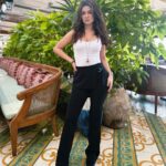 Avneet Kaur Instagram - Moments after having a full plate of pasta 🍝 🤍 Mumbai, Maharashtra