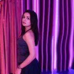 Avneet Kaur Instagram - The sky fell down, but you’ve got stars in your eyes.💗 Dubai, United Arab Emirates