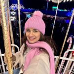 Avneet Kaur Instagram - My first time experiencing Winter Wonderland 🥶❄️🎡🎢🍭💙🥨🎄 Winter Wonder Land
