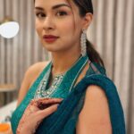 Avneet Kaur Instagram - I love wearing sarees 🥹💗 Wearing @1717_designerwear Styled by @_vaishnavii.3011