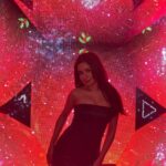 Avneet Kaur Instagram - I found these pictures damn cool 💙⚡️ London, United Kingdom