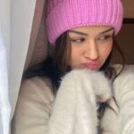 Avneet Kaur Instagram - Cold London mornings and my many moods💖❄️🍂⛄️ London, United Kingdom