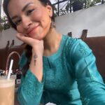 Avneet Kaur Instagram - She would not exchange her solitude for anything. Never again to be forced to move to the rhythms of others. ☕️📖☀️🔮🍂 #brunching #metime #thingsilove Mumbai, Maharashtra