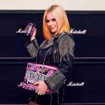Avril Lavigne Instagram - Avril Lavigne, Alt Press cover star & princess of pop-punk, has teamed up with @beatboxbeverages to create her very own drink: 11.1% Pink Lemonade BeatBox 💞🌟 Not only that, but @avrillavigne and @beatboxbeverages are flying one lucky winner and a +1 out to Vegas VIP style to party with Avril at the Brooklyn Bowl WWWY Pre-Party and attend @whenwewereyoungfest. For more info, head over to @beatboxbeverages link in bio for contest info and to find Avril's new flavor in a store near you!