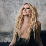 Avril Lavigne Instagram - @grazia_magazine_bg 🖤🖤 Photography: @janaschuessler Interview: @mitkoandonov Styling: @lynalyson_ Makeup: @alexisoakley Hair: @alanaschober Creative Director: @laurenbateshair Producer & Photography Assistant: @clairegrisolano Photography & Production Set Assistant: @emmaherschede Market Assistant: @kellygoldybrown Styling Assistants: @hannahhmstonee @trentdegr00t @styledbyrachelo Production: @greatsocialclub Set Stylist & Location Contact: @designtonik PR: @fullcoveragepr